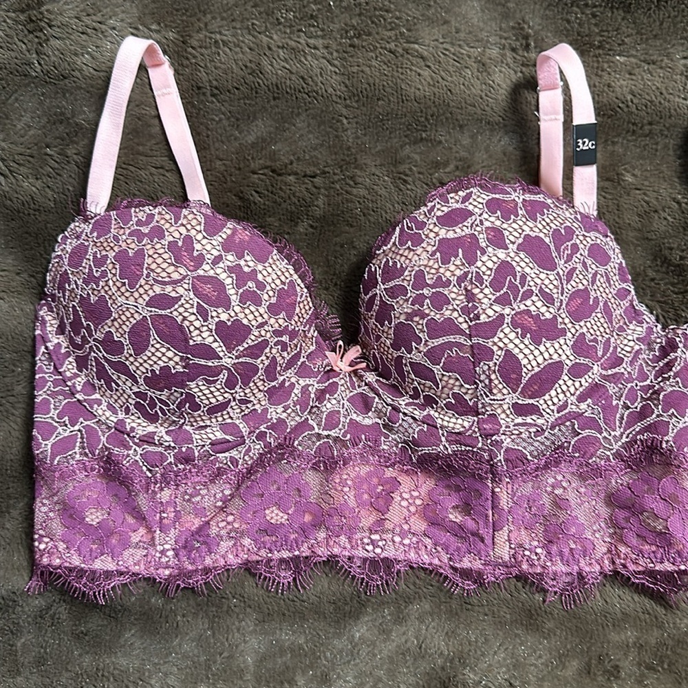 NWOT VICTORIA’S SECRET Dream Angles Padded Demi Sz 32C